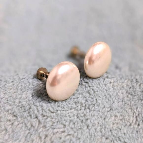 Vintage Faux Pearl Button Screw Back Earrings -Made in Japan - Picture 7 of 9